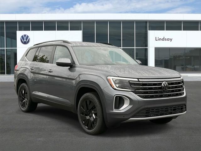 new 2025 Volkswagen Atlas car, priced at $42,460
