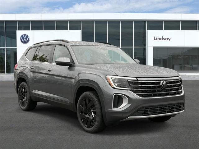 new 2025 Volkswagen Atlas car, priced at $42,460