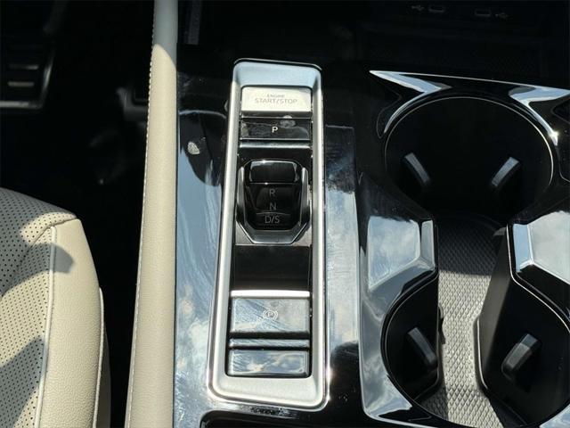 used 2024 Volkswagen Atlas car, priced at $45,997
