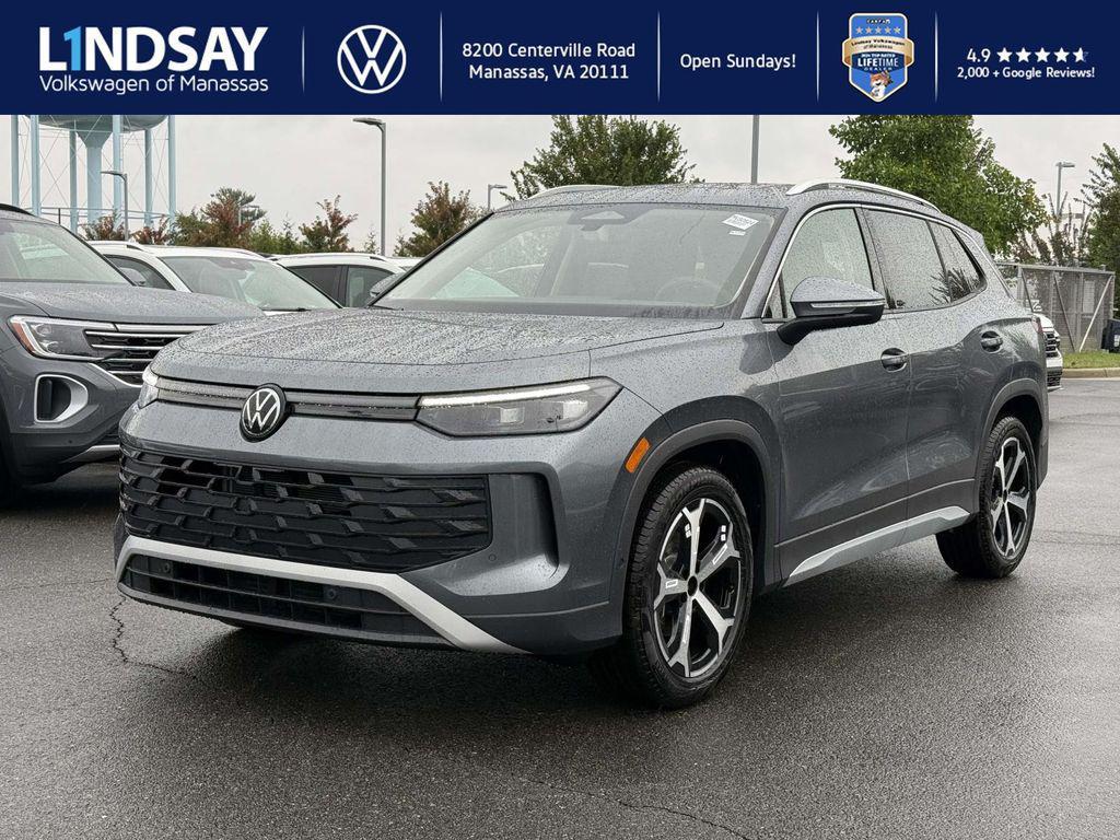 new 2025 Volkswagen Tiguan car, priced at $33,328