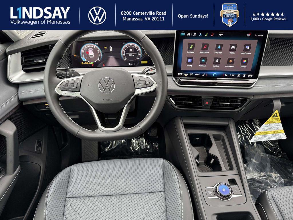 new 2025 Volkswagen Tiguan car, priced at $33,328