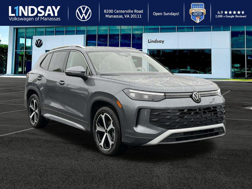 new 2025 Volkswagen Tiguan car, priced at $33,328
