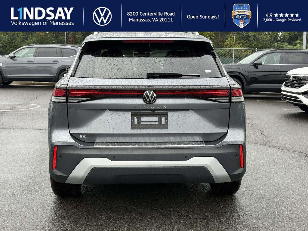 new 2025 Volkswagen Tiguan car, priced at $33,328