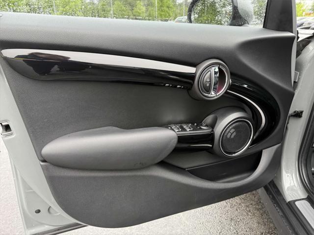 used 2018 MINI Hardtop car, priced at $17,997
