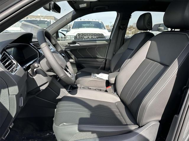 new 2024 Volkswagen Tiguan car, priced at $35,093