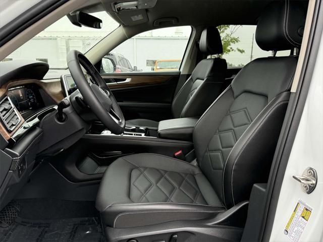 used 2024 Volkswagen Atlas car, priced at $36,557
