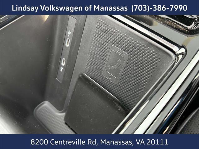new 2025 Volkswagen ID.4 car, priced at $49,347
