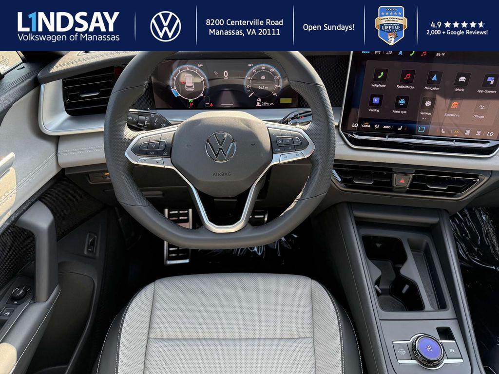 new 2025 Volkswagen Tiguan car, priced at $32,973