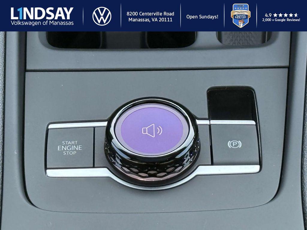 new 2025 Volkswagen Tiguan car, priced at $33,895