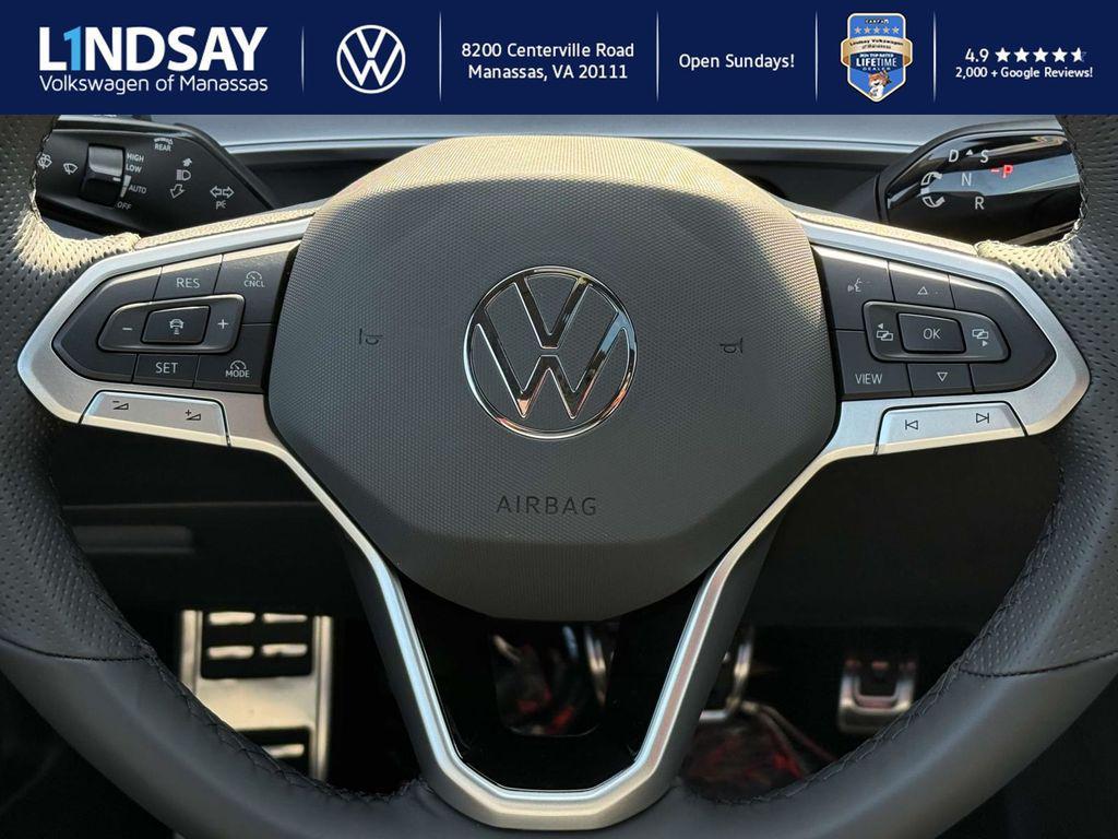 new 2025 Volkswagen Tiguan car, priced at $33,895