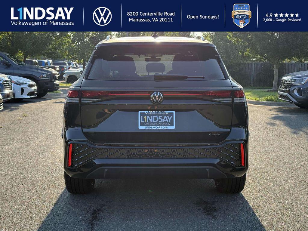 new 2025 Volkswagen Tiguan car, priced at $36,078
