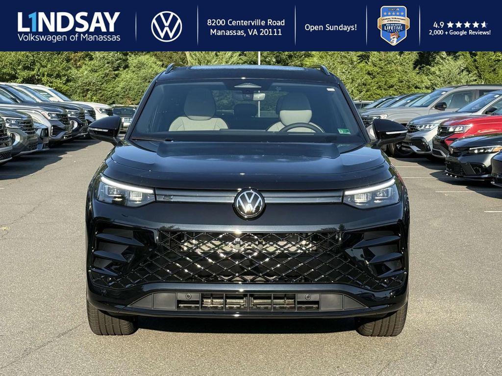 new 2025 Volkswagen Tiguan car, priced at $36,078