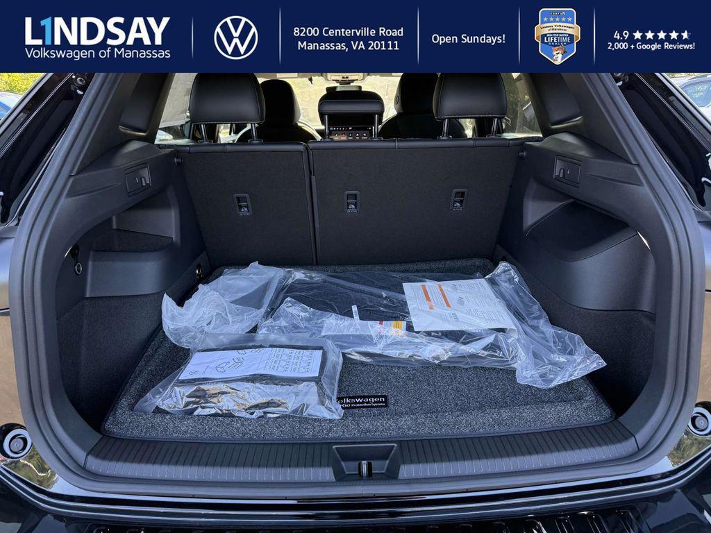 new 2025 Volkswagen Tiguan car, priced at $36,078