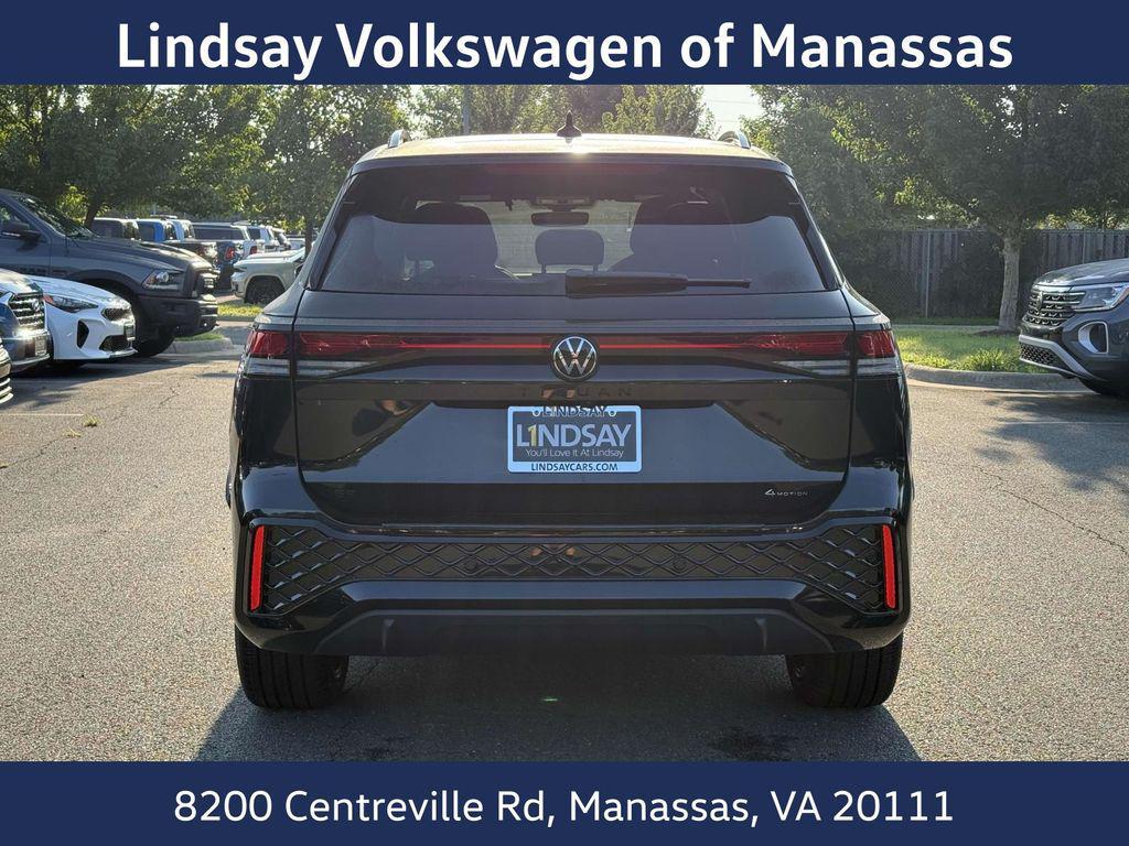 new 2025 Volkswagen Tiguan car, priced at $36,828