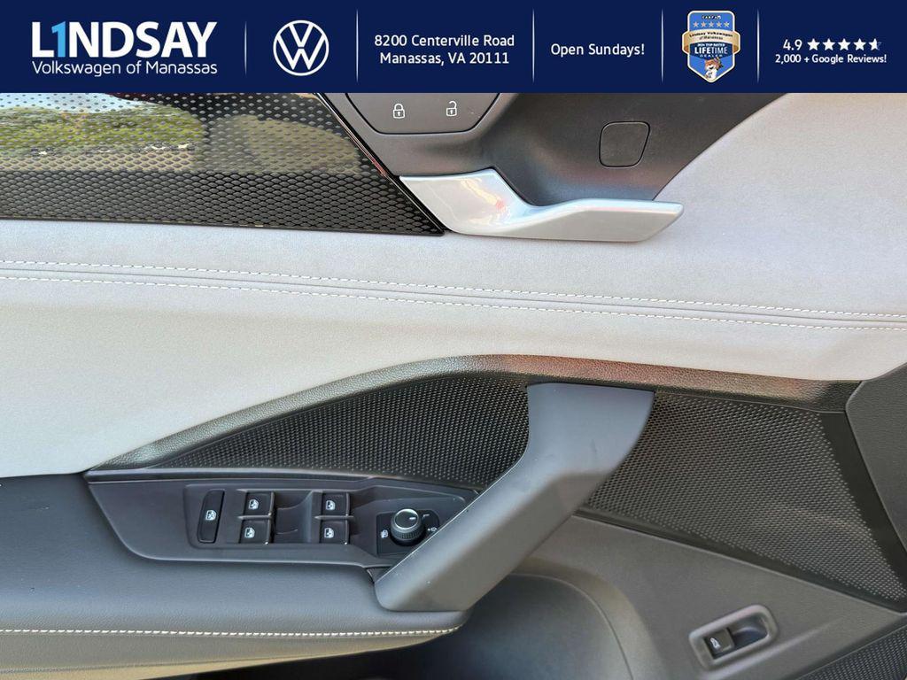 new 2025 Volkswagen Tiguan car, priced at $36,078