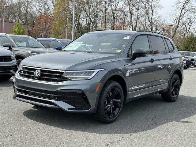 new 2024 Volkswagen Tiguan car, priced at $33,074