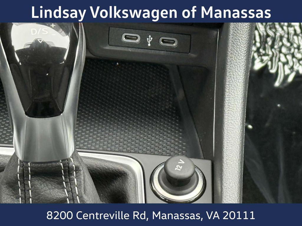 new 2025 Volkswagen Jetta car, priced at $25,103