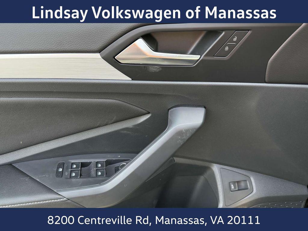 new 2025 Volkswagen Jetta car, priced at $23,623