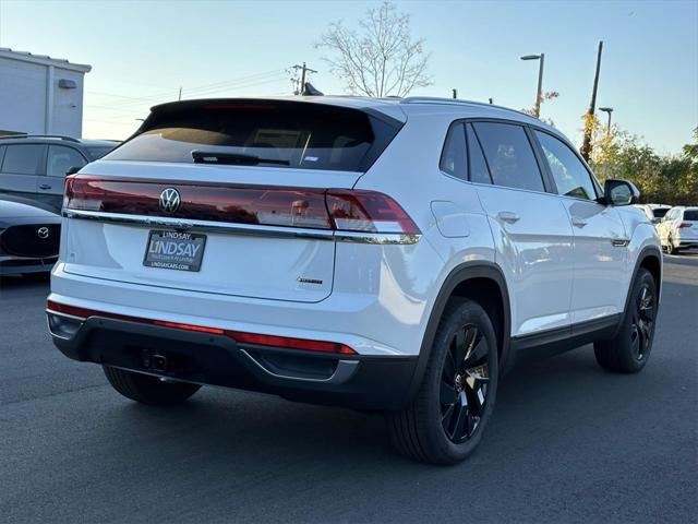 new 2025 Volkswagen Atlas Cross Sport car, priced at $42,624