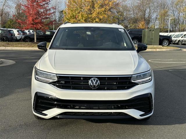 new 2024 Volkswagen Tiguan car, priced at $32,019