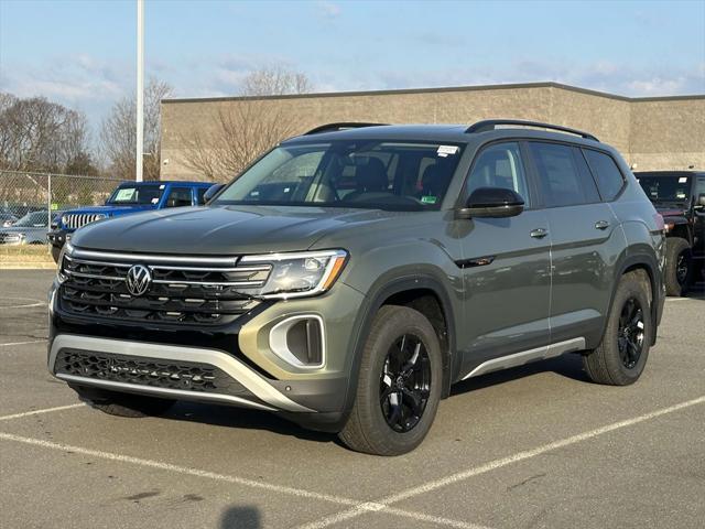 new 2025 Volkswagen Atlas car, priced at $44,784