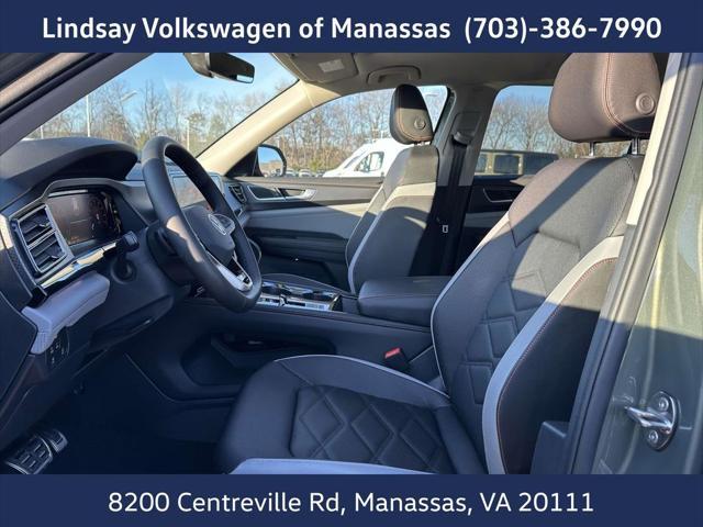new 2025 Volkswagen Atlas car, priced at $43,192