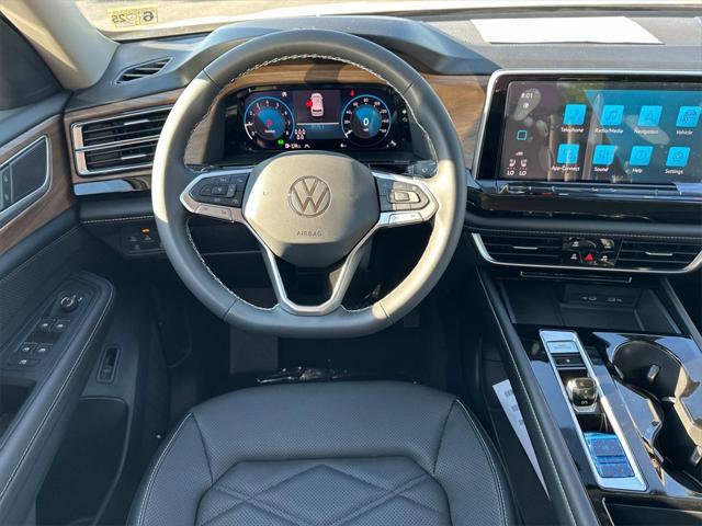 new 2024 Volkswagen Atlas car, priced at $39,938