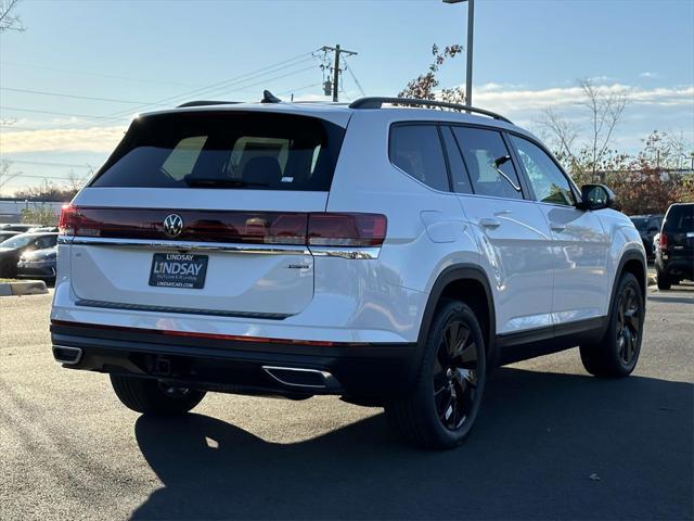 new 2025 Volkswagen Atlas car, priced at $44,590