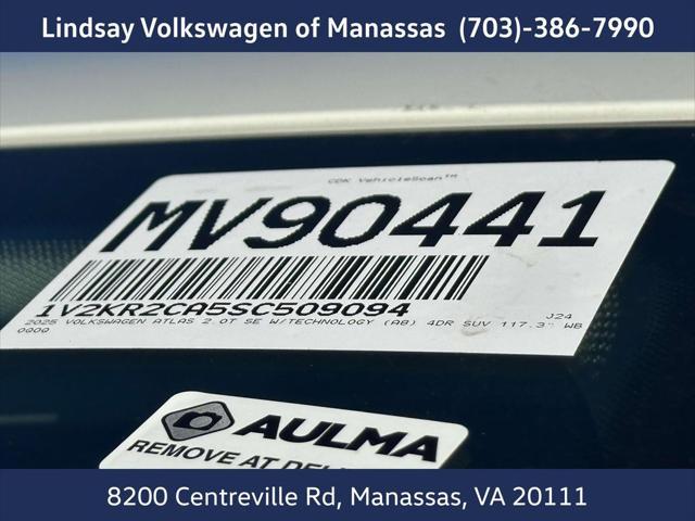 new 2025 Volkswagen Atlas car, priced at $43,090