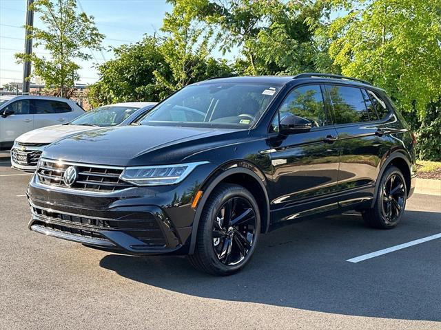 new 2024 Volkswagen Tiguan car, priced at $33,074