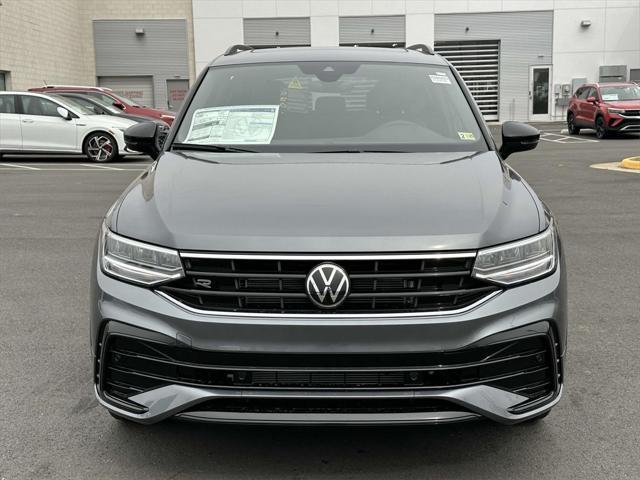 new 2024 Volkswagen Tiguan car, priced at $33,695