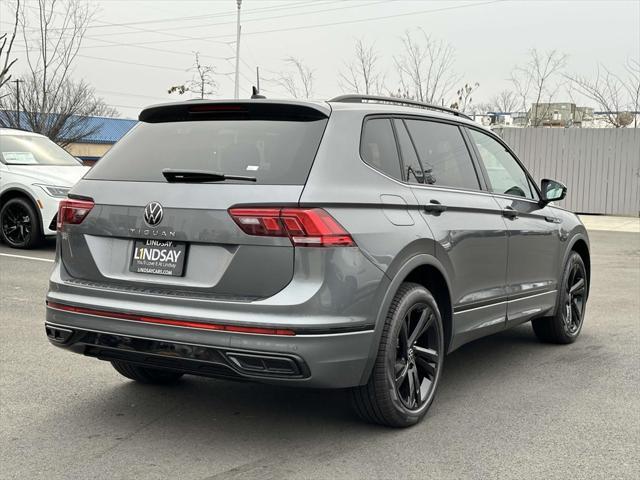 new 2024 Volkswagen Tiguan car, priced at $33,695