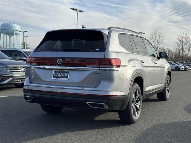 new 2025 Volkswagen Atlas car, priced at $37,978