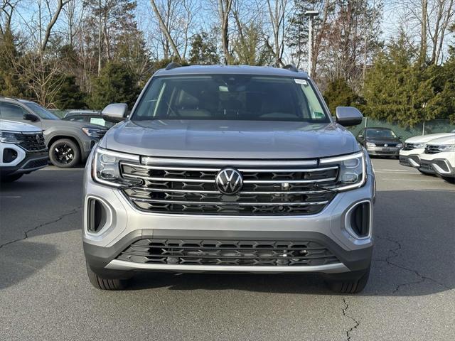 new 2025 Volkswagen Atlas car, priced at $37,978