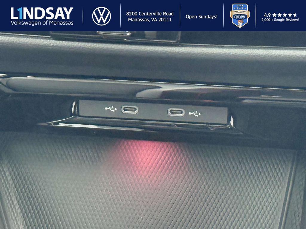 new 2025 Volkswagen Golf GTI car, priced at $41,512