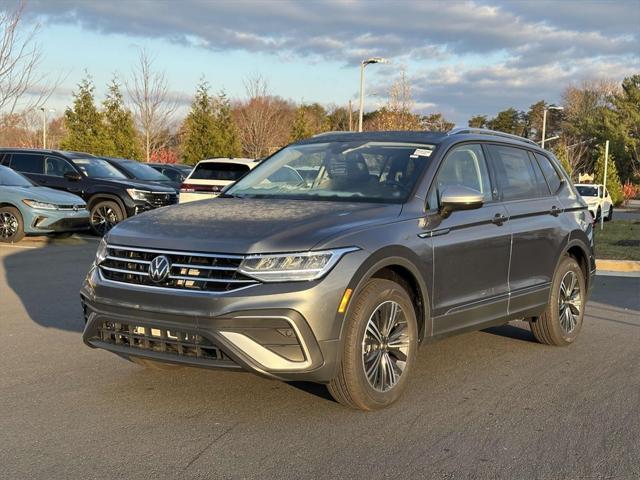 new 2024 Volkswagen Tiguan car, priced at $29,647