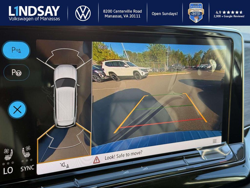 new 2026 Volkswagen Atlas car, priced at $54,313