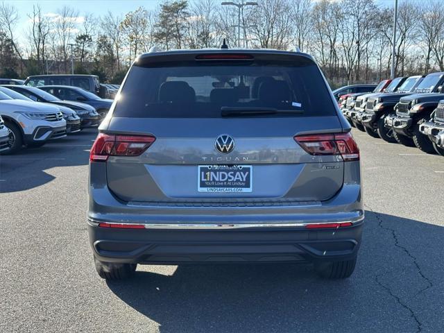 new 2024 Volkswagen Tiguan car, priced at $29,647