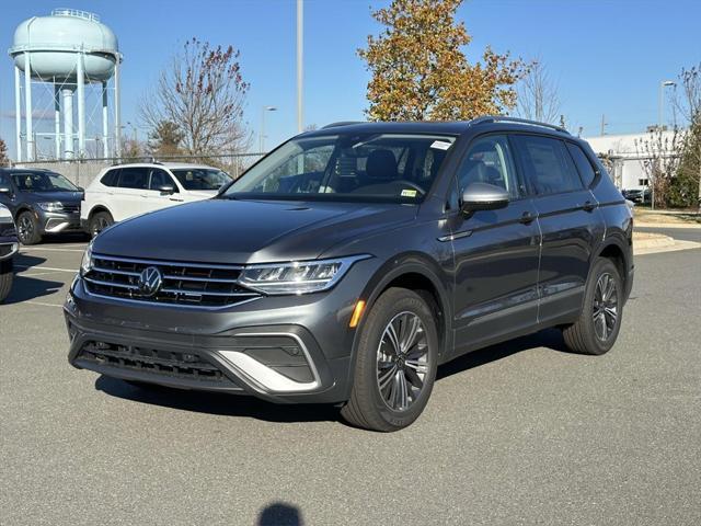 new 2024 Volkswagen Tiguan car, priced at $29,647