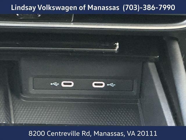 new 2025 Volkswagen Atlas car, priced at $43,526