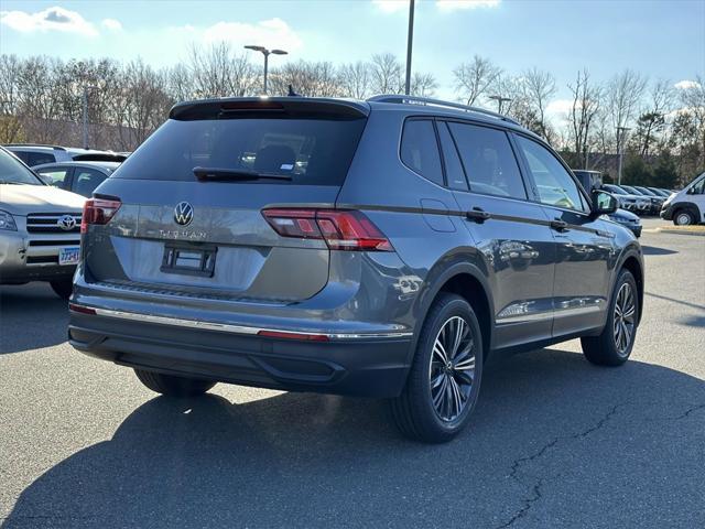 new 2024 Volkswagen Tiguan car, priced at $29,213