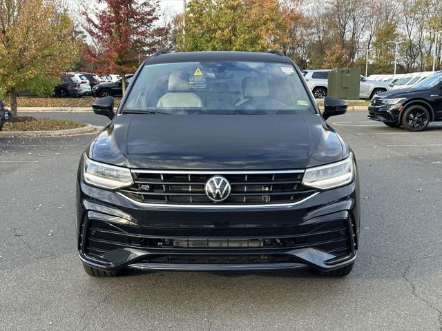 new 2024 Volkswagen Tiguan car, priced at $33,074