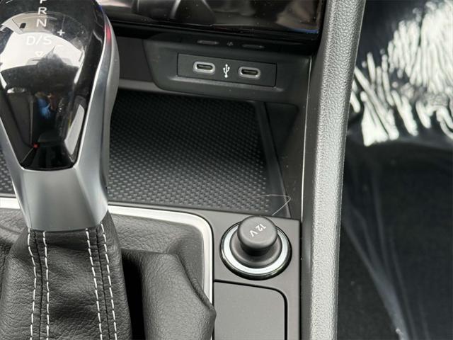 new 2025 Volkswagen Jetta car, priced at $24,058