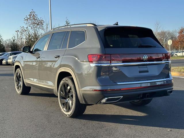 new 2025 Volkswagen Atlas car, priced at $44,763