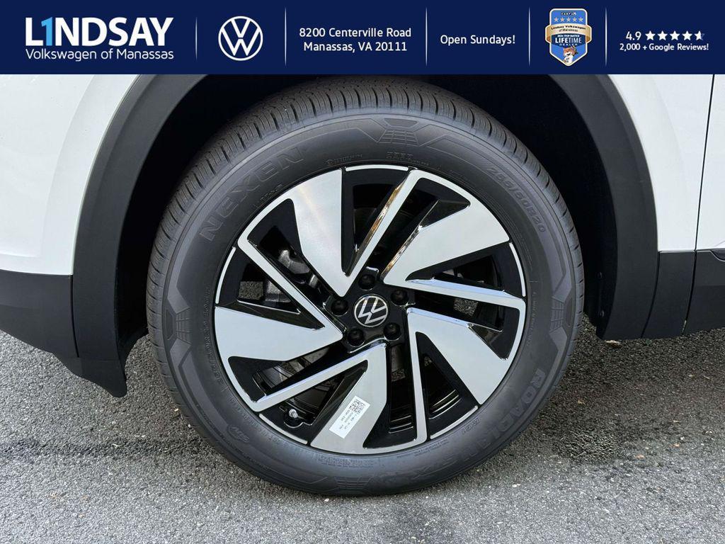 new 2026 Volkswagen Atlas car, priced at $46,642