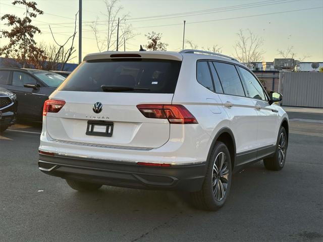 new 2024 Volkswagen Tiguan car, priced at $29,213