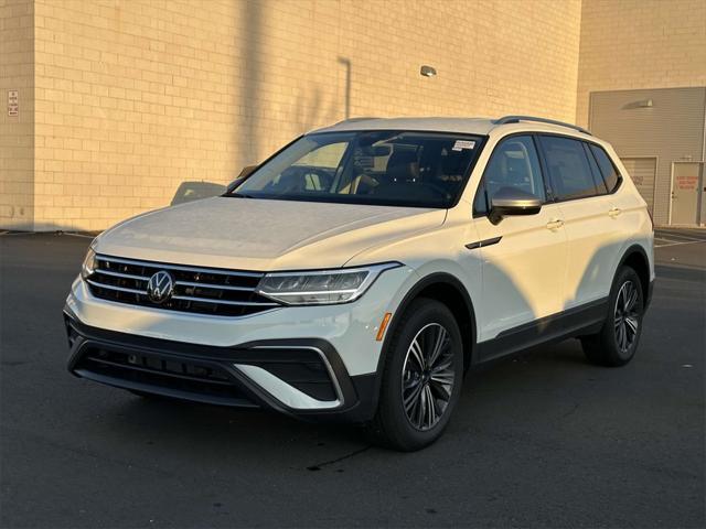 new 2024 Volkswagen Tiguan car, priced at $29,213