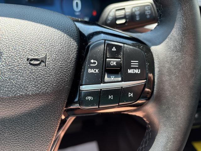 used 2023 Ford Escape car, priced at $26,336