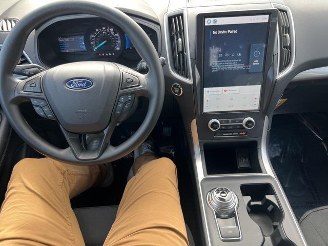 new 2024 Ford Edge car, priced at $38,941