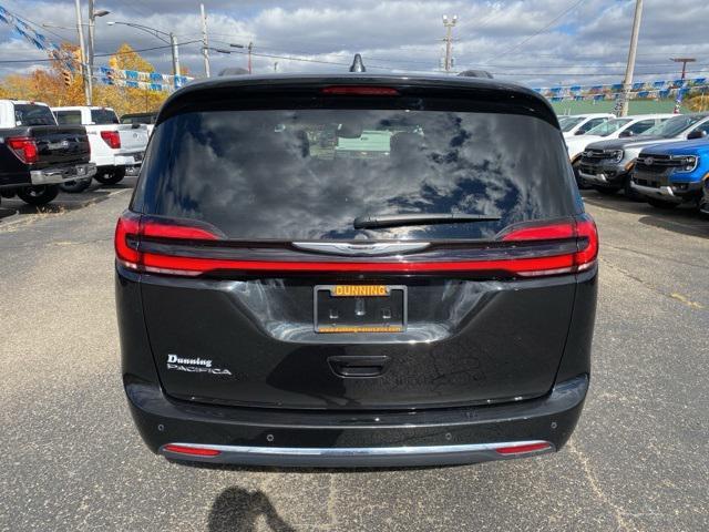 used 2022 Chrysler Pacifica car, priced at $23,781